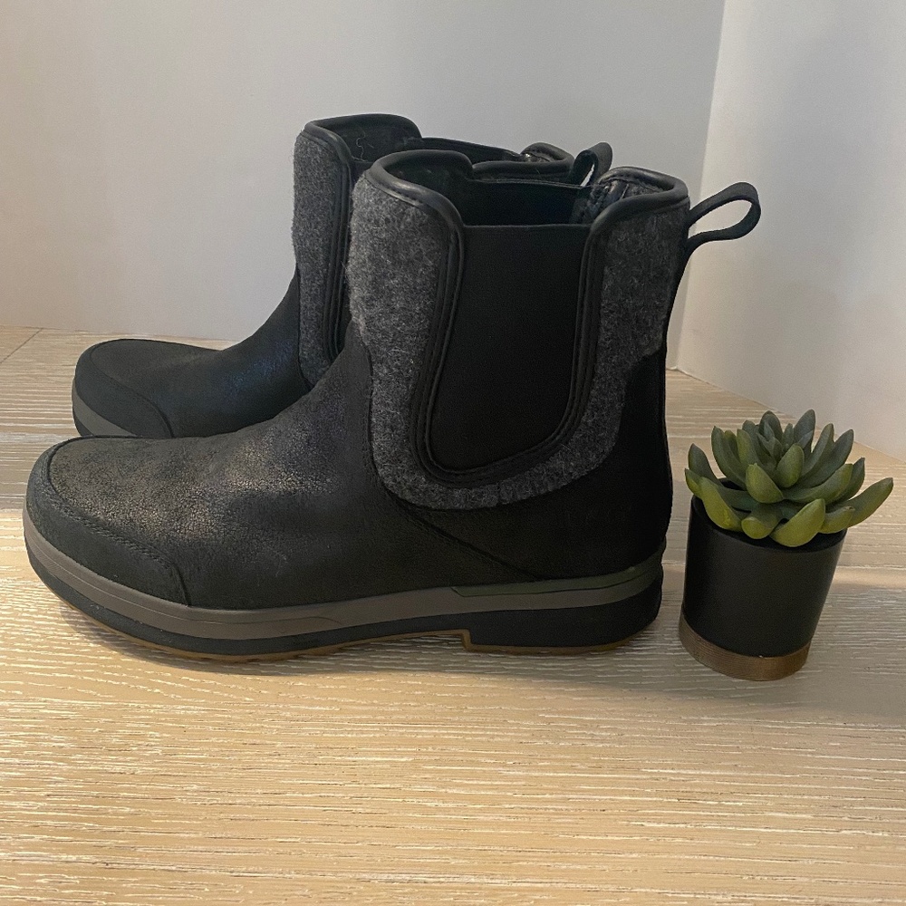 Men’s UGG Thinsulate Insulation Waterproof 3M Boots